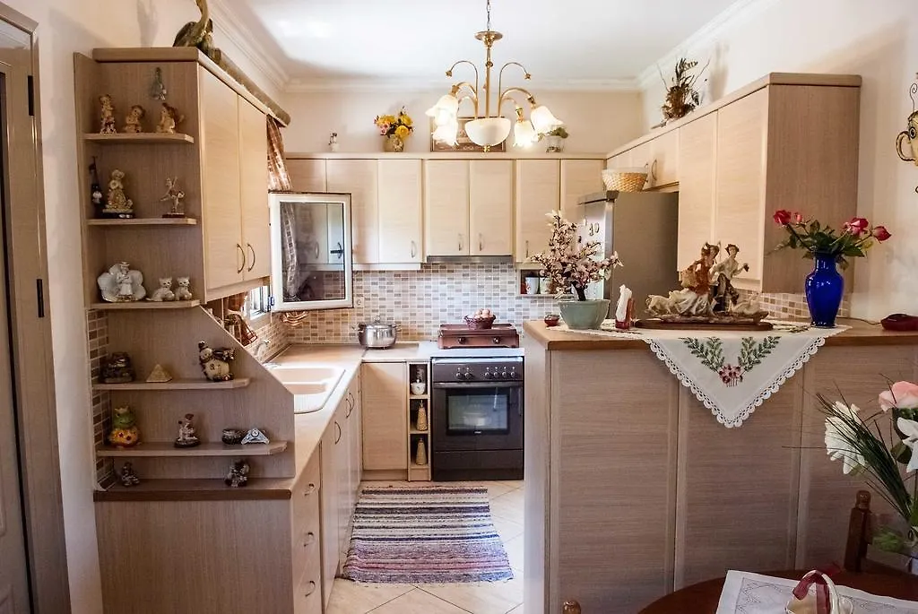 Apartment Flamiatos Garden Cottages Poulata